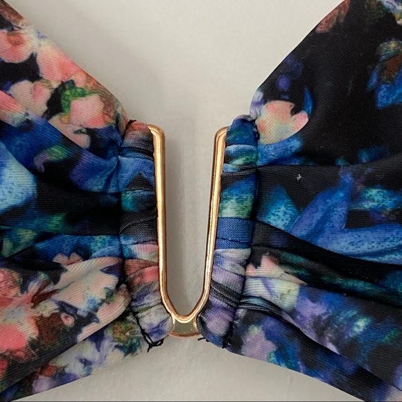 Badgley Mischka Floriana Bikini Top Halter Style w Rose Gold U Bar - Picture 6 of 14